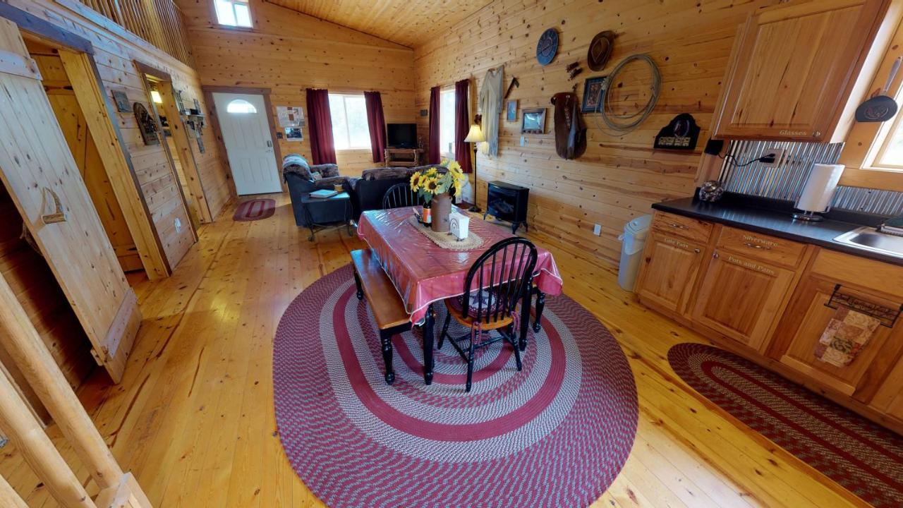 Ranch Mountain Cabin, Stunning! Campfire, Hiking Monticello Esterno foto
