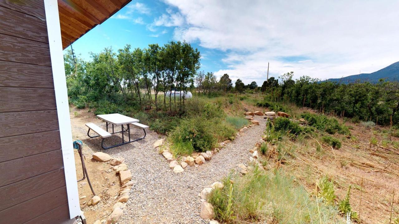 Ranch Mountain Cabin, Stunning! Campfire, Hiking Monticello Esterno foto